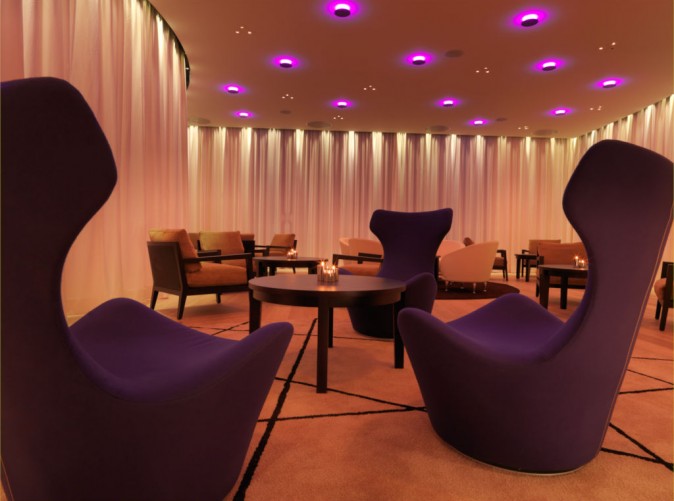 022_Schoene Aussichten TouristikParhotel_Zug11